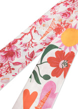 Load image into Gallery viewer, Codello Paris Printed Scarf in Red
