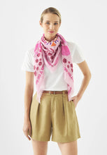 Load image into Gallery viewer, Codello Superwomen Scarf in Pink
