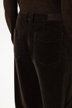 Load image into Gallery viewer, Luisa Cerano Barrel-Leg Velvet Jeans in Truffle
