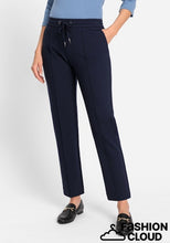 Load image into Gallery viewer, Olsen Casual Cropped Trousers in Ink Blue
