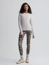 Load image into Gallery viewer, Varley Cella Long Sleeve Tee in Chateau Grey
