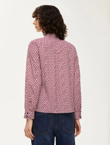 iBlue Ester Blouse in Ivory Apple