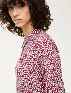 iBlue Ester Blouse in Ivory Apple
