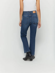 iBlue Marylinpowe Bootcut Jeans in Blue