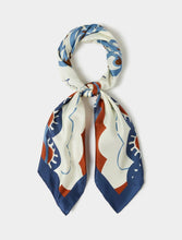 Load image into Gallery viewer, iBlues Silk Scarf in Wool White
