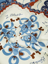 Load image into Gallery viewer, iBlues Silk Scarf in Wool White
