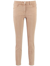 Load image into Gallery viewer, Gerry Weber 7/8-length jeans with hem slits
