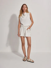 Load image into Gallery viewer, Varley Isabella Mid Rise Short 4&#39;
