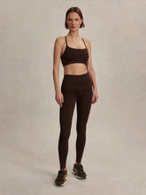 Load image into Gallery viewer, Varley Assure High-Rise Legging 28&quot; in Coffee Bean
