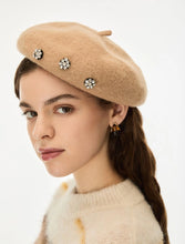 Load image into Gallery viewer, iBlues Beige Beret
