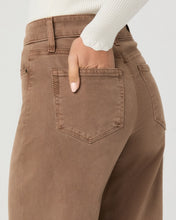 Load image into Gallery viewer, Paige 31" Raw Hem in Vintage Canewood
