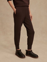 Load image into Gallery viewer, Varley Slim Pants 27.5 in Coffee Bean
