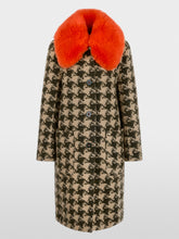 Load image into Gallery viewer, MarcCain Houndstooth Coat with Faux Fur Collar in Tan
