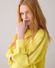 Load image into Gallery viewer, Summum Mimosa Batsleeve Silky Top
