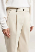 Load image into Gallery viewer, Peserico Cotton Gabardine Trousers
