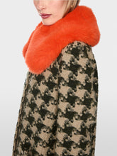 Load image into Gallery viewer, MarcCain Houndstooth Coat with Faux Fur Collar in Tan
