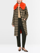 Load image into Gallery viewer, MarcCain Houndstooth Coat with Faux Fur Collar in Tan

