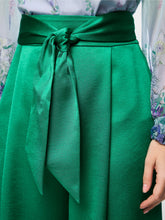 Load image into Gallery viewer, MarcCain WinniPeg Wide-Fit Trousers in Green

