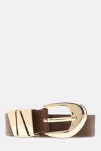 Load image into Gallery viewer, Guess Genuine leather belt in Brown

