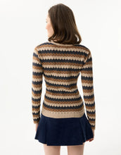 Load image into Gallery viewer, Leo &amp; Ugo V-Sweater Navy/Beige
