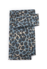 Load image into Gallery viewer, Codello Scarf in a Narrow Size with a leopard Pattern in Blue
