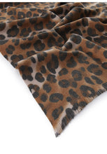 Load image into Gallery viewer, Codello Scarf in a Narrow Size with a leopard Pattern in Orange
