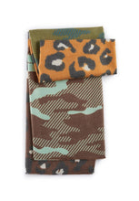 Load image into Gallery viewer, Codello Scarf with Printed Leopard Camou Mix in Green
