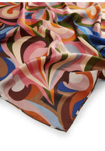 Load image into Gallery viewer, Codello Premium Carre made of Pure Silk with Paisley Motif in Orange
