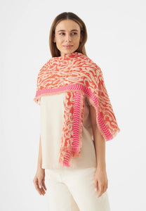 Codello Narrow Jacquard Scarf in Red