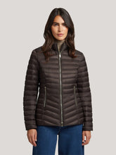 Load image into Gallery viewer, Reset Cannes Jacket in Cacao
