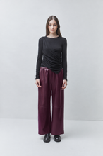 Load image into Gallery viewer, Suncoo Joy Pants in Prune
