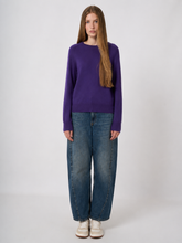 Load image into Gallery viewer, Repeat Lightweight Organic Cashmere C-Neck in Purple
