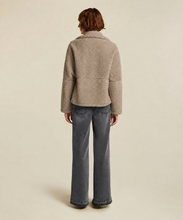 Load image into Gallery viewer, Beaumont Shaye Reversible Jacket in Warm Taupe
