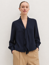 Load image into Gallery viewer, Emme Aggravi Blouse in Navy
