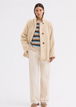 Load image into Gallery viewer, Rosso35 Alpaca caban with raglan sleeves and a stand-up collar in Beige
