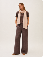 Load image into Gallery viewer, Emme Feltro Scarf in Pink Lurex
