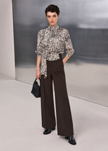 Load image into Gallery viewer, Riani Straight Leg Pleated Trousers
