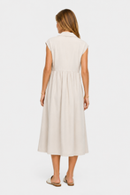 Load image into Gallery viewer, Catnoir Smock Midi Dress in Palm Leaves
