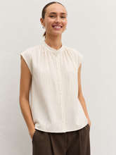 Load image into Gallery viewer, Emme Saio Blouse in White
