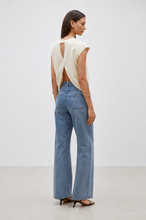 Load image into Gallery viewer, Suncoo Plama Top in White
