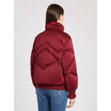 Load image into Gallery viewer, Marella Sbuono Quilted Jacket in Bordeaux
