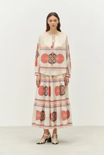 Load image into Gallery viewer, Devotion Twins Dilos Blouse in Cream
