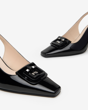 Load image into Gallery viewer, NeroGiardini Patent Leather Pumps in Black
