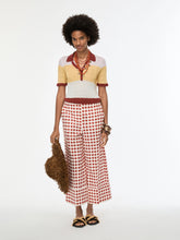 Load image into Gallery viewer, iBlues Zigrino Printed Trousers in Coral
