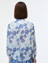 Load image into Gallery viewer, iBlue Aggravi Blouse in Ice Leaf
