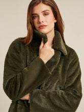 Load image into Gallery viewer, Beaumont Faven Jacket in Olive
