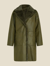 Load image into Gallery viewer, Beaumont Faven Jacket in Olive
