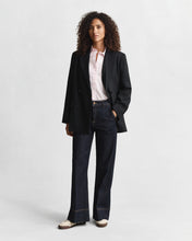 Load image into Gallery viewer, Gant Classic Poplin Striped Shirt in Light Pink
