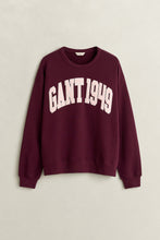 Load image into Gallery viewer, Gant Graphic C-Neck Sweat in Darkened Wine
