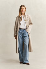 Load image into Gallery viewer, Gant Script T-Shirt in Eggshell
